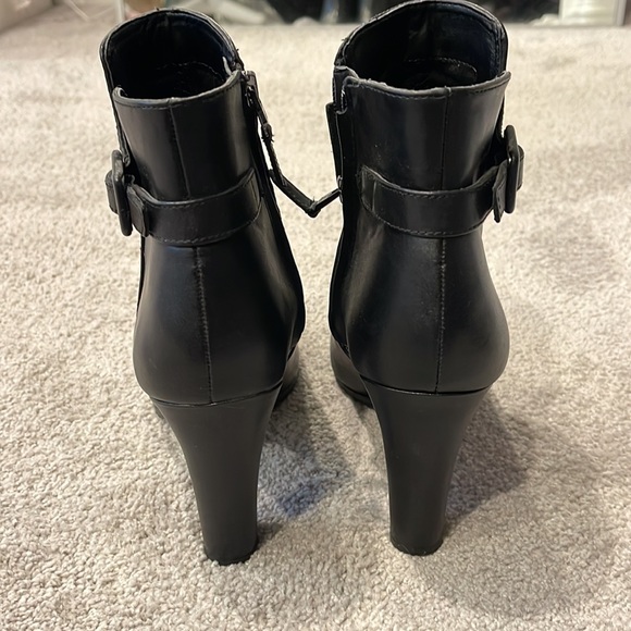 Sam Edelman Booties - Picture 4 of 9